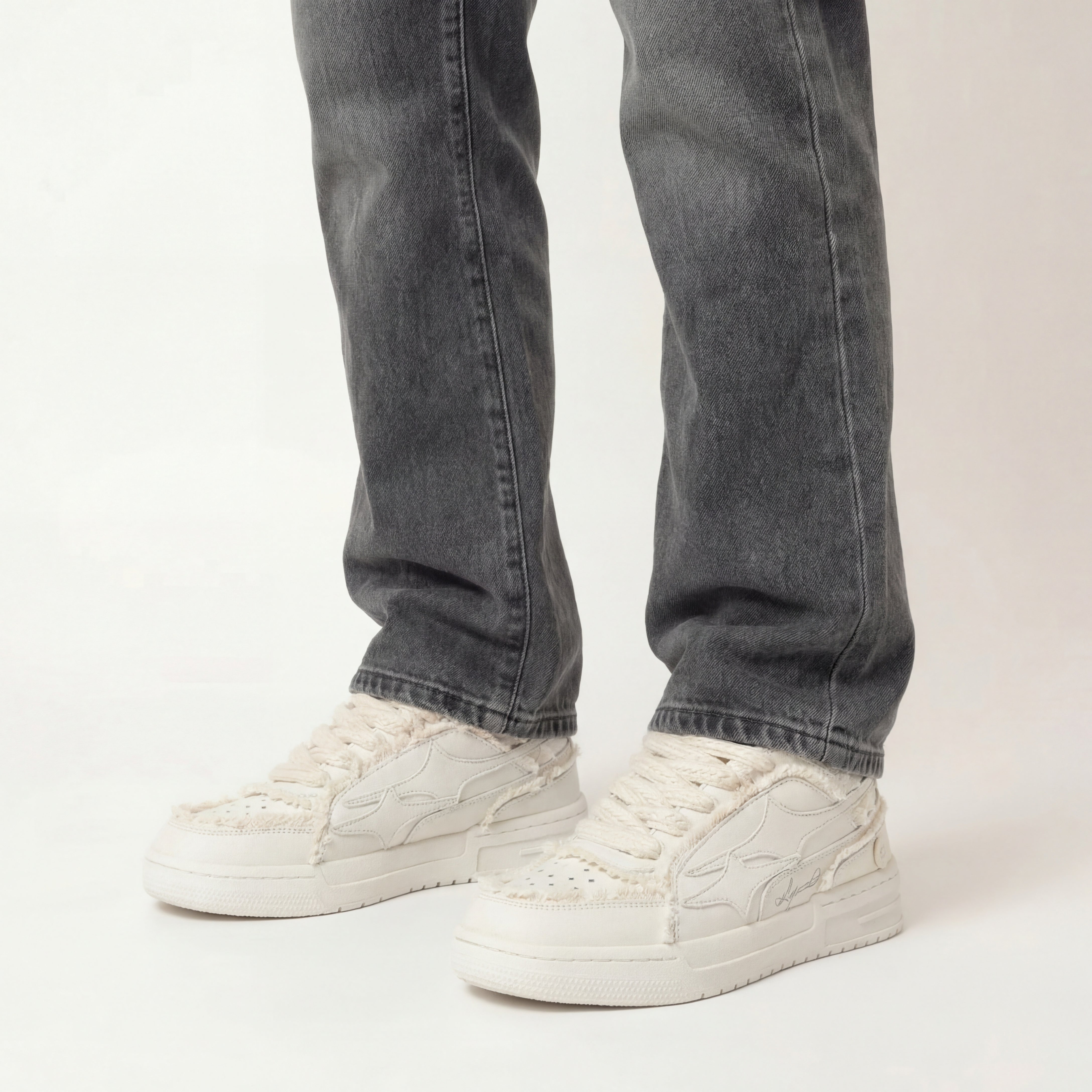 MARISEI — SNEAKER