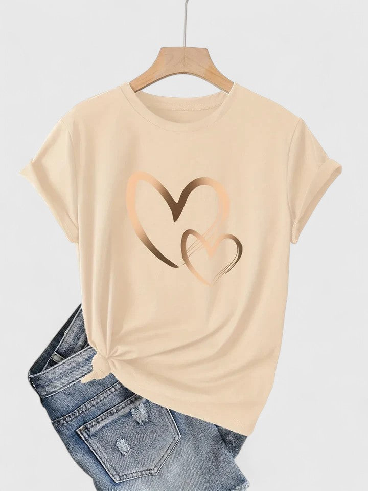 Ivy | Women's Relaxed Fit Heart Graphic T-Shirt