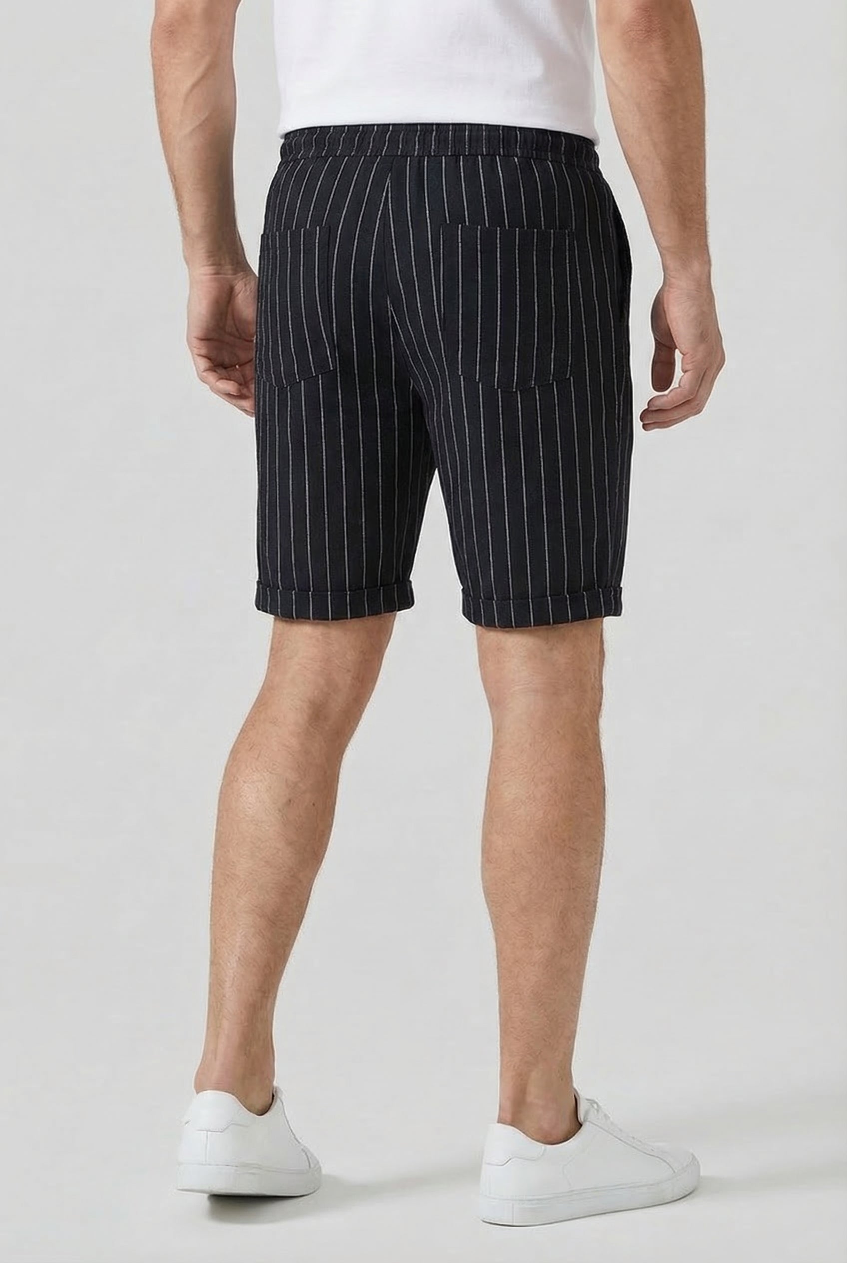 Wayne | Men's Linen-Blend Pinstripe Shorts