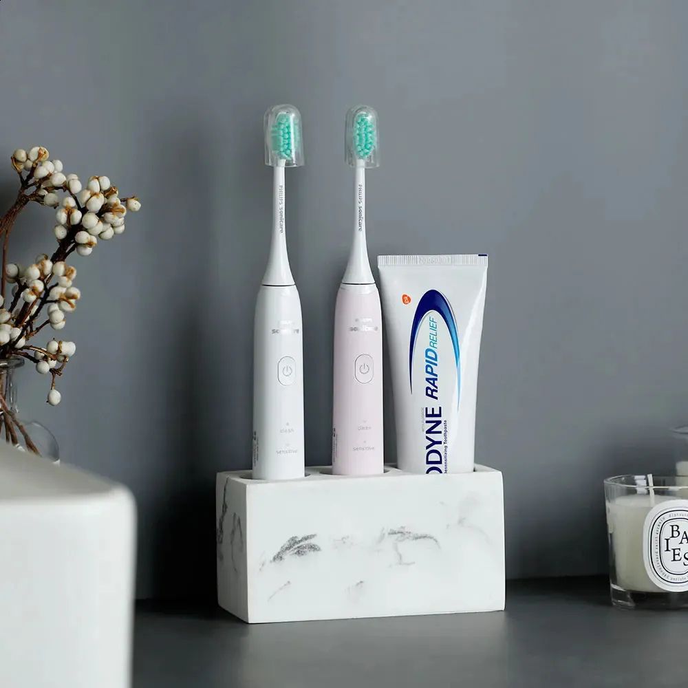Couple Resina Toothbrush Holder