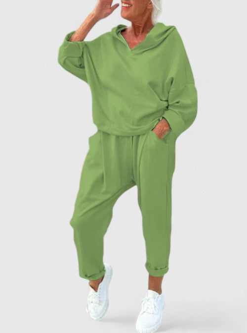 Samantha | Women's Comfortable Hooded Sweatshirt Set